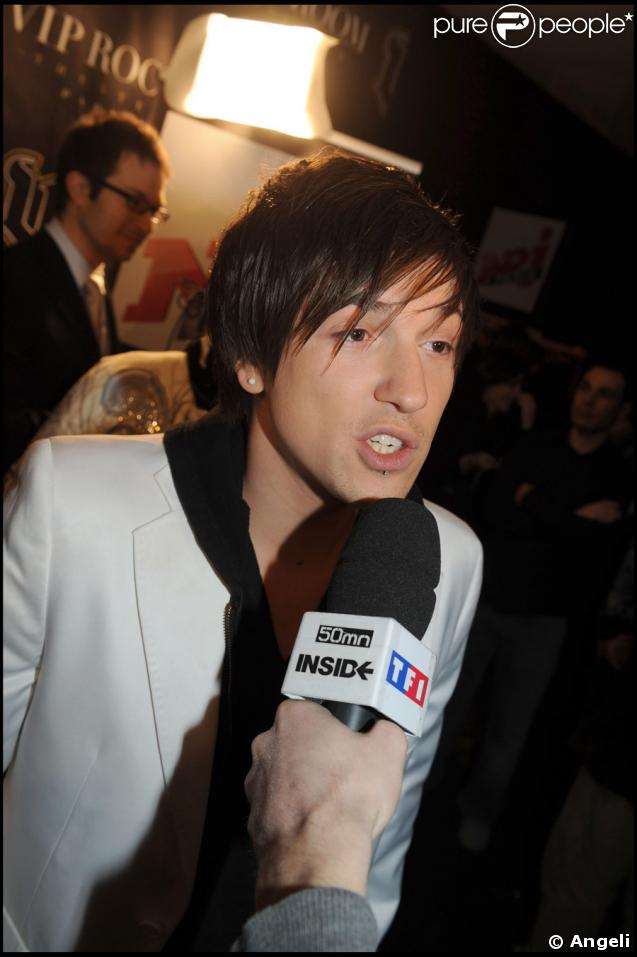 Quentin Mosimann à l'anniversaire de NRJ 12, le 18 mars au VIP Room Theater.