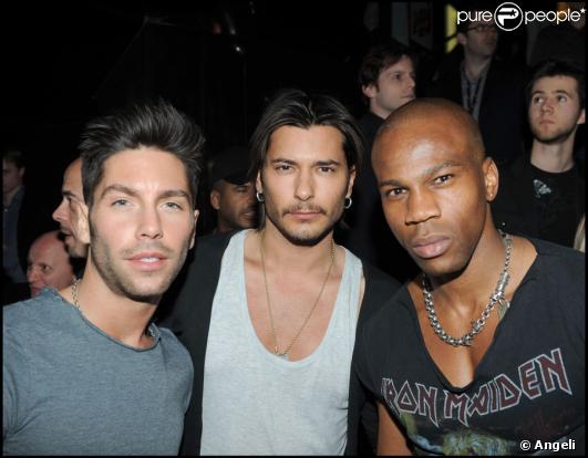 Le grand John-David de Secret Story à l'anniversaire de NRJ 12, le 18 mars au VIP Room Theater.