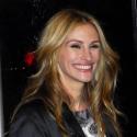 Quand la belle Julia Roberts embrasse sur la bouche... David Letterman en direct ! Regardez !