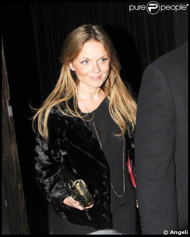 Geri Halliwell allant dans un night-club de Londres