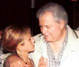 Jennifer Aniston et son père John Aniston en novembre 2001