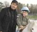 Pour la sixième sixième saison des Dimanches au galop de France Galop, les stars ont été nombreuses à prendre du bon temps en famille. Ce 2e "Dimanche" de 2009 a attiré à l'hippodrome d'Auteuil quelque 10 000 visiteurs. Henri Leconte et son fils Ulys