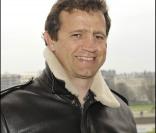 Pour la sixième sixième saison des Dimanches au galop de France Galop, les stars ont été nombreuses à prendre du bon temps en famille. Ce deuxième 