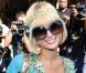 Paris Hilton, ses incontournables lunettes de mouche... et son sourire forcé ! 25/03/09