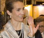L'Infante Elena d'Espagne au Salon international des étudiants, à Madrid