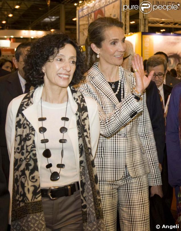 L'Infante Elena d'Espagne au Salon international des étudiants, à Madrid