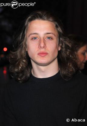 Rory Culkin, à l'occasion de l'avant-première de "Lymelife", pour l'ouverture du Gen Arts Film Festival, au Visual Arts Theatre de New York, le 1er avril 2009 !