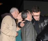 Justin Timberlake et Jessica Biel sortent de chez le teinturier et s'apprêtent à dîner avec leurs parents.  