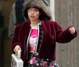 America Ferrera sur le tournage d'Ugly Betty, à New York. Quel look dingue !