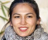 Elodie Yung interprète Laura Maurier dans  Les Bleus 
