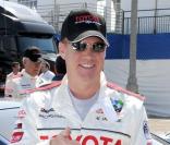 Al Unser Jr. lors de la journée d'entraînement pour la 33e course annuelle Toyota en Californie