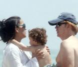 David Caruso des Experts Miami avec son ex Liza Marquez en avril 2007