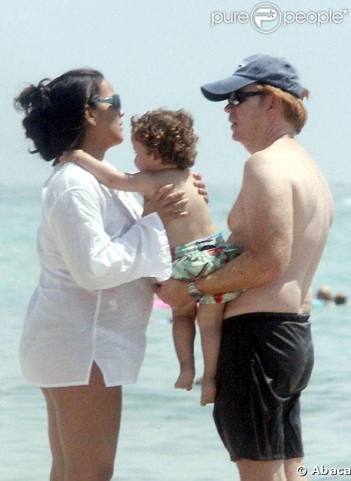 David Caruso des Experts Miami avec son ex Liza Marquez en avril 2007