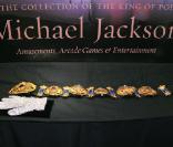 Exposition des objets ayant appartenu à Michael Jackson