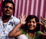 Rubina Ali de Slumdog Millionaire avec son père