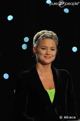 Virginie Efira, lors de la 23e cérémonie des Molières, au Théâtre de Paris, le 26 avril 2009 !