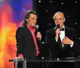 Yvan Le Bolloc'h et Frédéric Mitterrand, lors de la 23e cérémonie des Molières, au Théâtre de Paris, le 26 avril 2009 !
