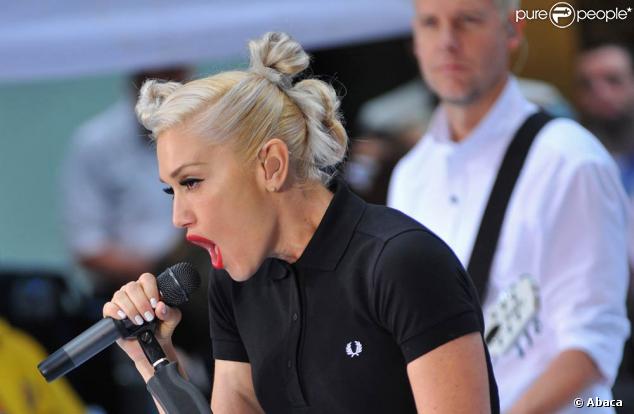 Gwen Stefani et les No Doubt sur scène au  Today Show , à New-York, le 1er mai 2009
