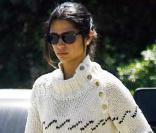 Matthew McConaughey fait du long board, avec sa compagne, Camilla Alves.