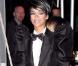 Rihanna en mode smoking à épaulettes démesurée, on n'aime pas du tout !