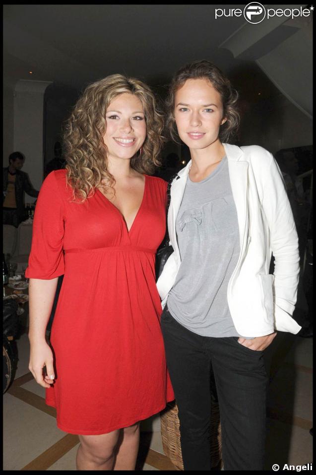 Rachel Suissa (à gauche) et une amie