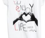 T-shirt imaginé par Yelle pour H&M