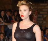 Scarlett Johansson, une bombe sur tapis rouge !