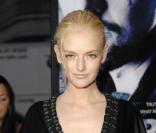 Lydia Hearst... version habillée
