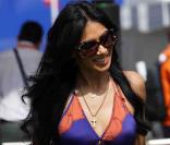 Nicole Scherzinger assiste au Grand Prix d'Espagne. 10/05/09