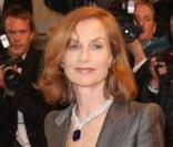 Isabelle Huppert en Giorgio Armani Privé, à la projection de Precious au Festival de Cannes