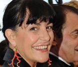 Lio sexy à souhait lors de la montée des marches à Cannes dimanche 17 mai avec son compagnon Jean-François Lepetit !