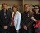 Johnny Hallyday, Christine Albanel et Johnnie To lors de la cérémonie durant laquelle le cinéaste Johnnie To a reçu par la ministre de la culture la médaille d'Officier dans l'Ordre national des Arts et des Lettres le 18 mai 2009 à Cannes 