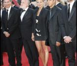 Thierry Lhermitte, François Berléand, Virginie Efira, Sami Bouajila et Fred Testot lors de la montée des marches du Festival de Cannes le 18 mai 2009