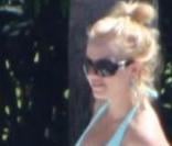 Britney Spears, séance bronzette avec ses enfants, nouvelle image de son single... elle reprend des forces !