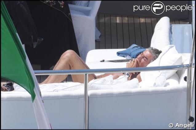 Afef Jnifen sur le yacht de Roberto Cavalli le 20 mai 209 durant le Festival de Cannes