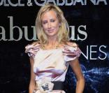  Lady Victoria Hervey, une superbe robe rose  à la soirée Dolce & Gabbana
