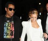 Beyoncé et son mari Jay-Z à la sortie de la discothèque Bungalow 8, à Londres. 24/05/09