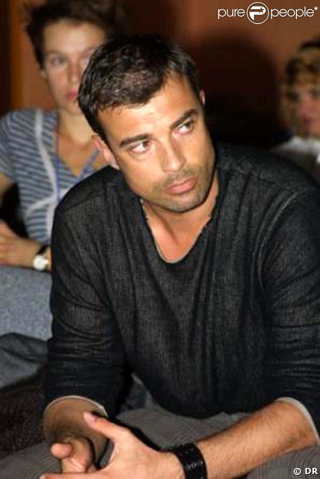 Jean-Pierre Michael, c'est notre Brad Pitt made in France. C'est une véritable bombe... âmes sensibles s'abstenir ! 
