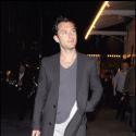 Jude Law, toujours aussi sexy mais.... seul, cette fois !
