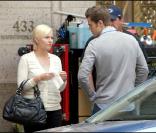 Elisha Cuthbert sur le tournage de 24 à Los Angeles le 1er juin 2009