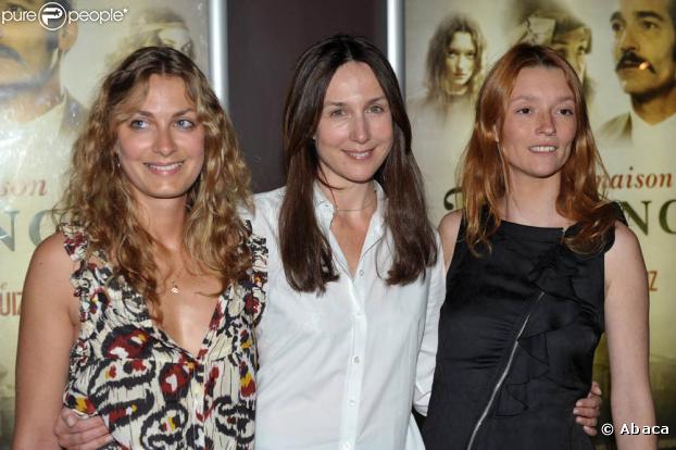 Laure de Clermont-Tonnerre, Elsa Zylberstein et Audrey Marnay, lors de l'avant-première de "La Maison Nucingen", le 2 juin 2009, au Cinéma des Cinéastes, à Paris.