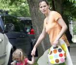 Jennifer Garner est allée chercher sa petite Violet à l'école, le 5 juin 2009