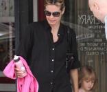 Heidi Klum et sa fille Leni sortant de chez le coiffeur à Beverly Hills