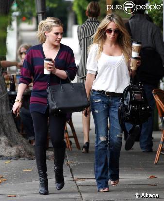 Hilary et Haylie Duff à Los Angeles, le 8 juin 2009