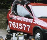 Jenson Button,  the story  : 17 ans, bientôt... le permis de conduire ! 