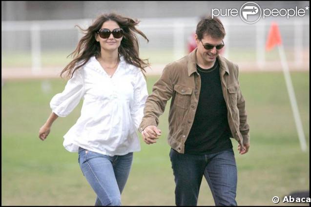 Une Katie Holmes épanouie au début de sa relation avec Tom Cruise. 