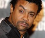 En avant-première, le nouveau son de Shaggy et son clip : une bombe de l'été, en duo avec le chanteur de 
