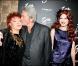 Régine, Alain Delon et "Zoa" au lancement du parfum "Zoa Night Perfume", au club Chez Régine, à Paris, hier