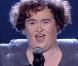 Susan Boyle requinquée déclenche l'hystérie... et ça coûte cher ! Regardez !