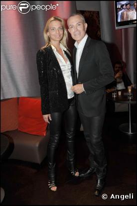 Sarah Marshall et Jean-Claude Jitrois, lors de l'inauguration de l'Hôtel Renaissance Paris Arc de Triomphe, au 39 avenue de Wagram, le 18 juin 2009 !